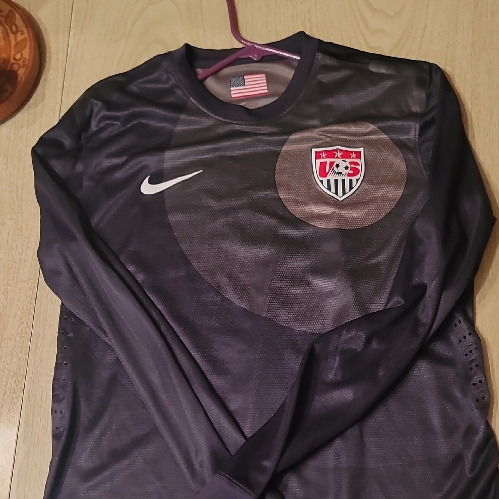 2013 USWNT Nike Goalkeeper Long Sleeve Soccer Jersey